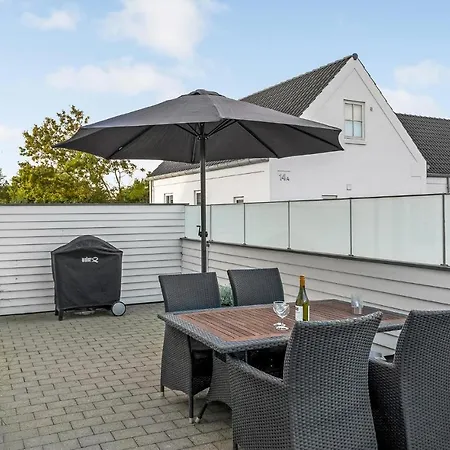 Apartamento Two-bedroom In *