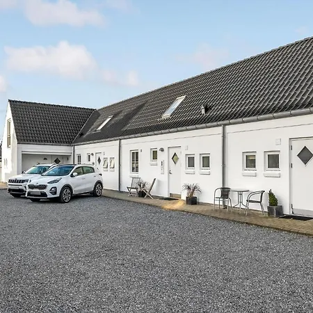 شقة Two-bedroom In *